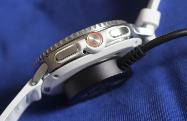 Обзор Samsung Galaxy Watch 8 Classic: классических умных часов с вращающимся безелем