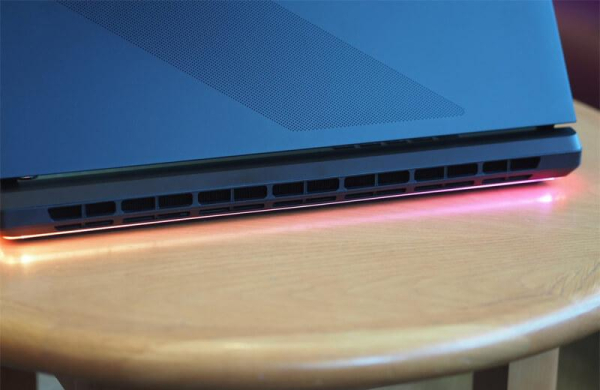 Обзор Asus ROG Strix Scar 18 (2025): невероятно мощного игрового ноутбука с RTX 5090