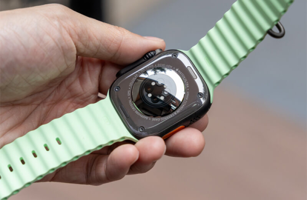 Обзор Apple Watch Ultra 3: ультра-роскошных умных часов по цене iPhone