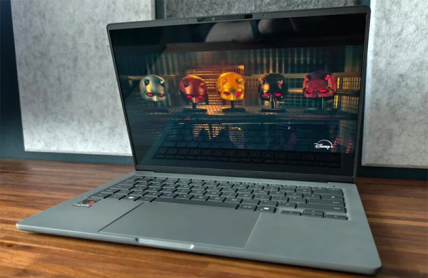 Обзор Asus Zenbook A14: ультралёгкого ноутбука с автономностью 24 часа