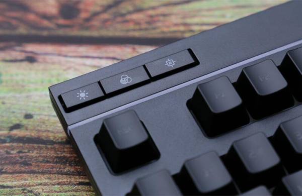 Обзор HyperX Alloy Core RGB: выгодной игровой клавиатуры с красочной подсветкой